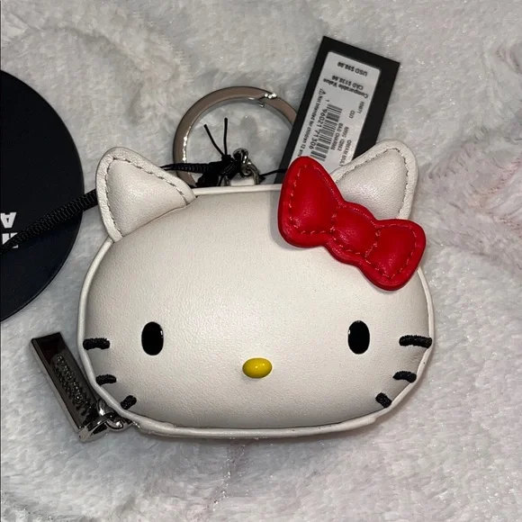 kate spade NWT! 3D Hello Kitty Bag Charm - Hello Kitty & Friends Ltd Release - Picture 13 of 14